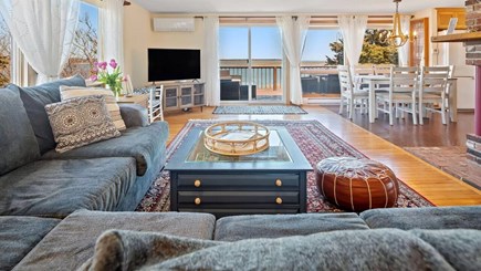 Orleans Cape Cod vacation rental - Large open family room