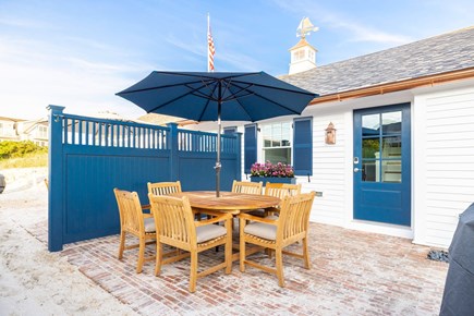 Dennis, Mayflower/Bayview Beach Cape Cod vacation rental - Outdoor Dining Area
