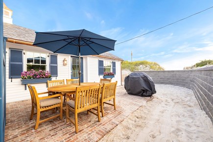 Dennis, Mayflower/Bayview Beach Cape Cod vacation rental - Outdoor Dining Area