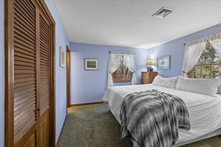 Marstons Mills Cape Cod vacation rental - Bedroom with en-suite and King Bed