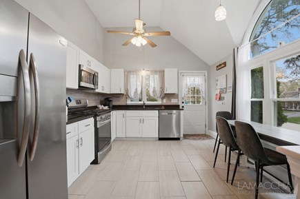 Plymouth, Sagamore Beach MA vacation rental - Kitchen