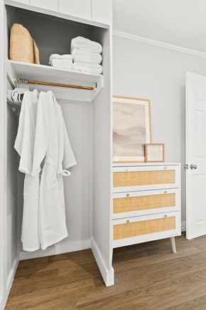 Dennis  Cape Cod vacation rental - White Spa Robes