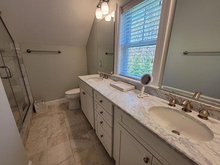 Chatham Cape Cod vacation rental - Private Bath off Master King BR