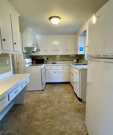 Yarmouth Cape Cod vacation rental - Fully equipped kitchen