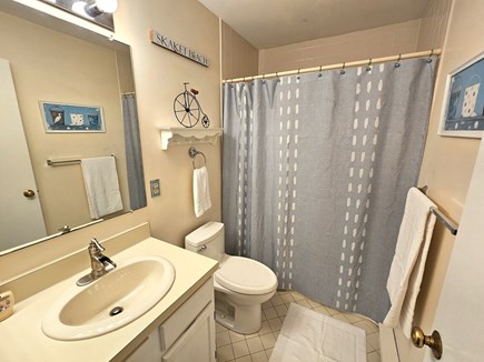 Brewster, BNEHJ Cape Cod vacation rental - First Floor Bath