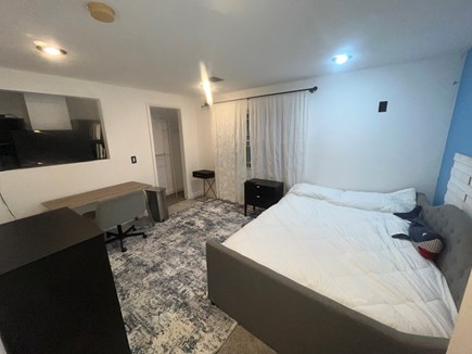 Patuiset Island, Pocasset  Cape Cod vacation rental - Bedroom 2 Queen bed, 36in Flat screen tv