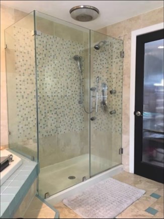 Patuiset Island, Pocasset  Cape Cod vacation rental - Master bath