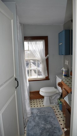 Eastham, Knowles Farm Inn Cape Cod vacation rental - Private bathroom