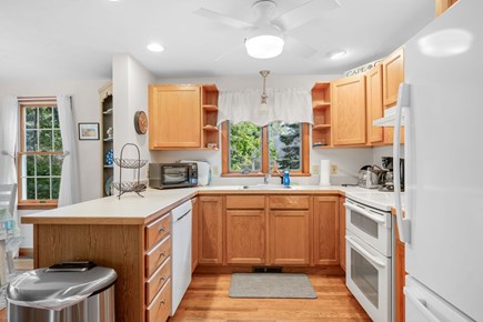 Harwich Port Cape Cod vacation rental - Kitchen