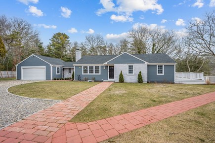 Centerville Cape Cod vacation rental - View from the street with plenty of parking space