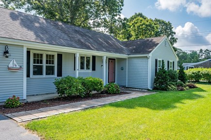 Yarmouth Port Cape Cod vacation rental - Walkway up to the front door