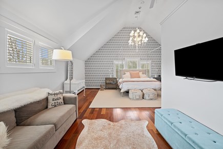 Harwich Cape Cod vacation rental - Primary Bedroom Sitting area