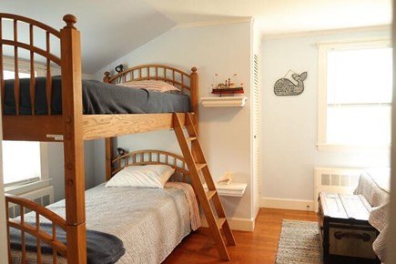Chatham Cape Cod vacation rental - Upstairs Bunk and Queen Room