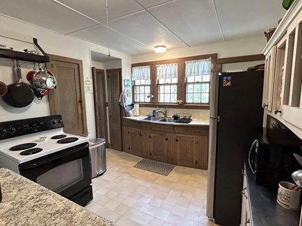 Centerville, Quail Hill Cape Cod vacation rental - Kitchen