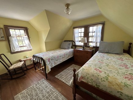 Centerville, Quail Hill Cape Cod vacation rental - Upstairs Twin Bedroom