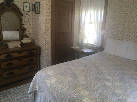 Centerville, Quail Hill Cape Cod vacation rental - Downstairs Queen bedroom