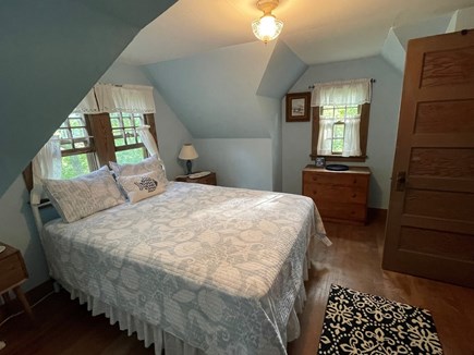Centerville, Quail Hill Cape Cod vacation rental - Upstairs Queen Bedroom
