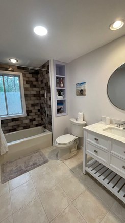 New Seabury, Mashpee Cape Cod vacation rental - Bathroom - bathtub