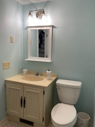 Hyannis Cape Cod vacation rental - First floor bathroom