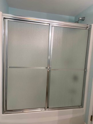 Hyannis Cape Cod vacation rental - Tub shower combo