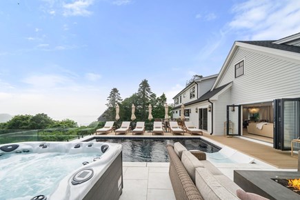 Chatham Cape Cod vacation rental - Indoor outdoor living area