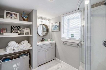 Osterville Cape Cod vacation rental - Bathroom 3
