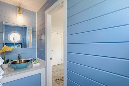 Osterville Cape Cod vacation rental - Primary Bath