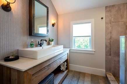 Provincetown Cape Cod vacation rental - Primary bath