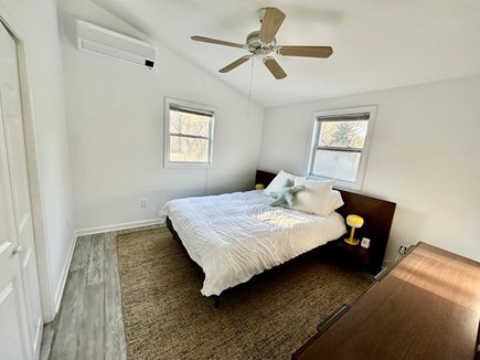 Wellfleet Cape Cod vacation rental - Queen bed