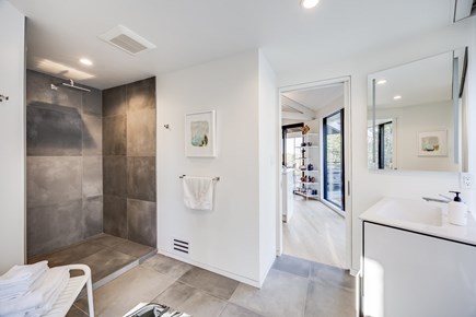 Truro Cape Cod vacation rental - Bathroom 2