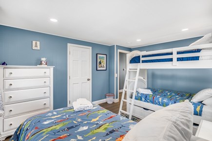 Hyannis Cape Cod vacation rental - Third bedroom