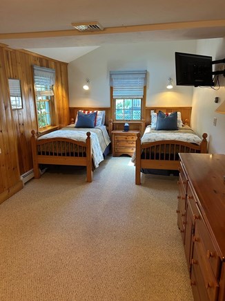 Onset MA vacation rental - Bedroom #4, Skylight, Large Closet, Smart TV