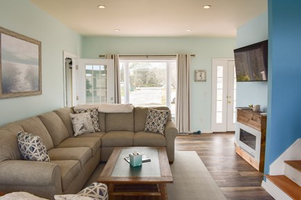 West Dennis Cape Cod vacation rental - Living area