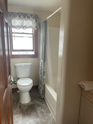 Dennis Cape Cod vacation rental - Bathroom
