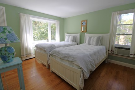 Dennis Cape Cod vacation rental - twin bedroom