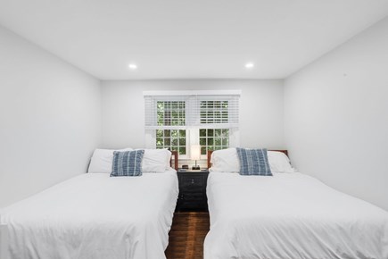 Yarmouth, Bass River - Blue Rock Landing Cape Cod vacation rental - Middle Bedroom with 2 Double Beds.
