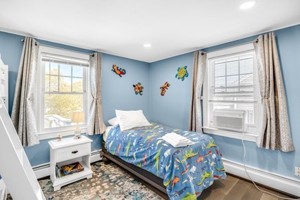 Hyannis Cape Cod vacation rental - Bedroom (bunk bed, twin trundle, and separate twin bed)