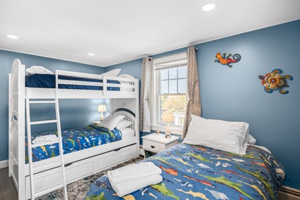 Hyannis Cape Cod vacation rental - Bedroom (bunk bed, twin trundle, and separate twin bed)