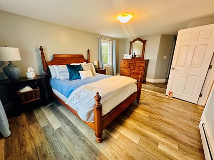 Manomet, Plymouth Manomet vacation rental - Master bedroom with en-suite bathroom