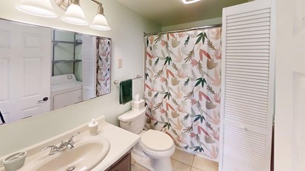 West Yarmouth Cape Cod vacation rental - Full bath