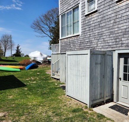 Pocasset, Tahanto Cape Cod vacation rental - Outdoor shower
