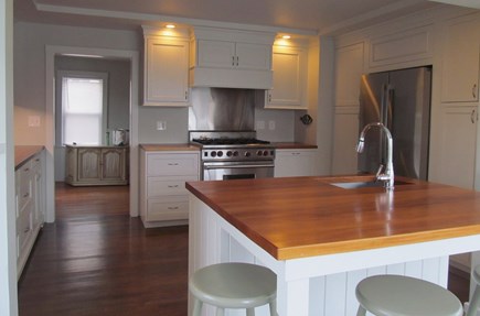 Pocasset, Tahanto Cape Cod vacation rental - Fully equipped kitchen with 6 burner Wolf range