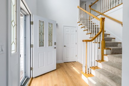 Falmouth, Teaticket Cape Cod vacation rental - living