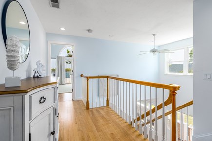 Falmouth, Teaticket Cape Cod vacation rental - living