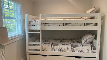 Popponesset, Mashpee Cape Cod vacation rental - Bunkbeds with trundle