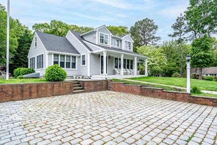 Popponesset, Mashpee Cape Cod vacation rental - Relaxing farmers porch