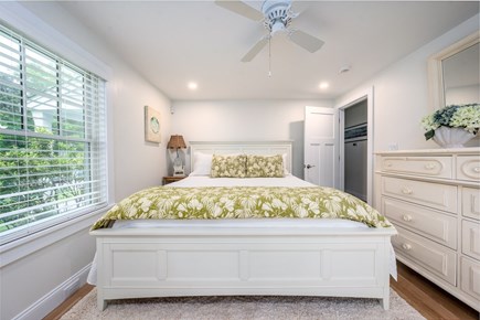 Popponesset, Mashpee Cape Cod vacation rental - King bed