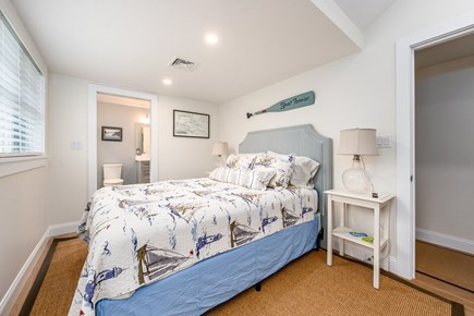 Popponesset, Mashpee Cape Cod vacation rental - Queen bed