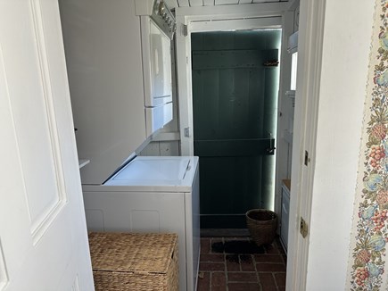 Dennis, BKLIN - Unique Antique  Cape Cod vacation rental - In unit Washer & Dryer