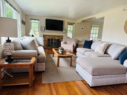 Dennisport Cape Cod vacation rental - Comfy brand new couches